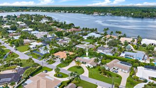 215 Golfview Drive, Tequesta, FL 33469