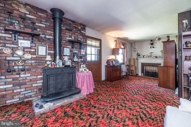 46 EDEN AVE, Oaklyn, NJ 08107