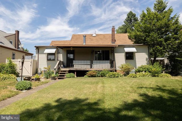 46 EDEN AVE, Oaklyn, NJ 08107