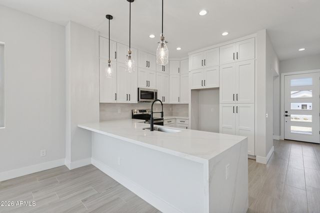 3835 W FOX Road, Laveen, AZ 85339