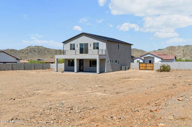 3835 W FOX Road, Laveen, AZ 85339