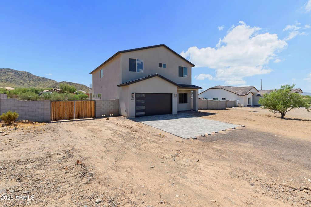 3835 W FOX Road, Laveen, AZ 85339 — exterior