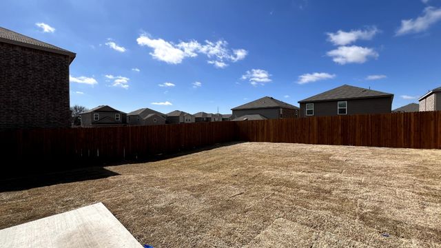 882 Breakwater Drive, Princeton, TX 75407