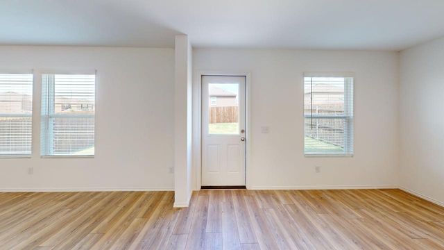 882 Breakwater Drive, Princeton, TX 75407