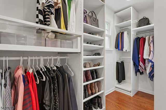 44 LONDONDERRY WAY, Summit City, NJ 07901