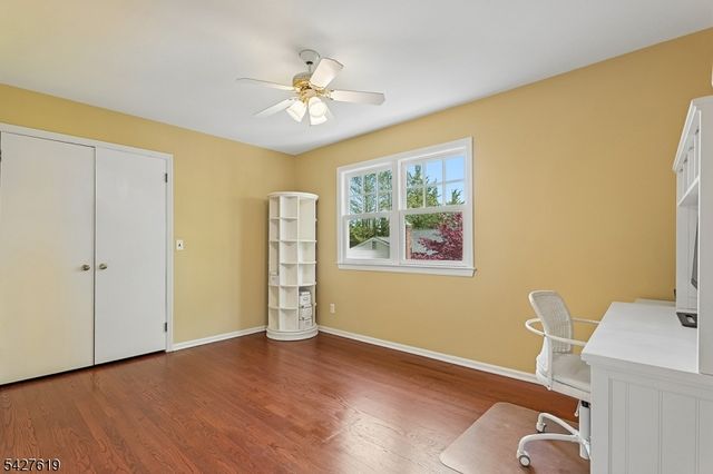 44 LONDONDERRY WAY, Summit City, NJ 07901