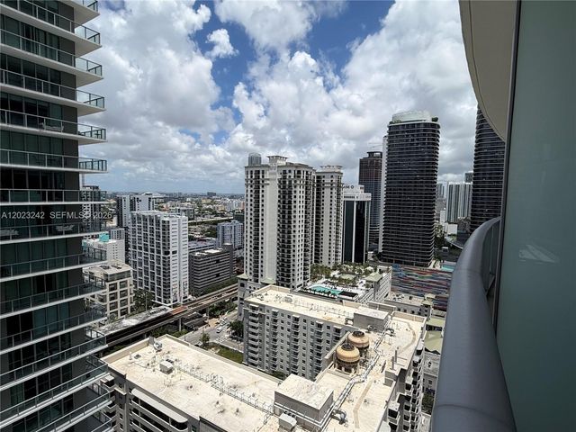 1100 S Miami Ave 3005, Miami, FL 33130