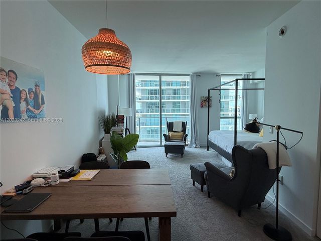 1100 S Miami Ave 3005, Miami, FL 33130