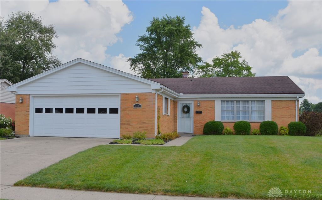 415 N Parkway Drive, Piqua, OH 45356