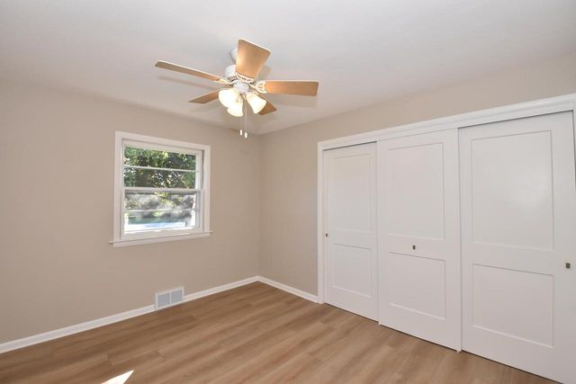 3472 E Ryan ROAD, Oak Creek, WI 53154
