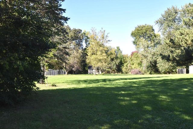 3472 E Ryan ROAD, Oak Creek, WI 53154