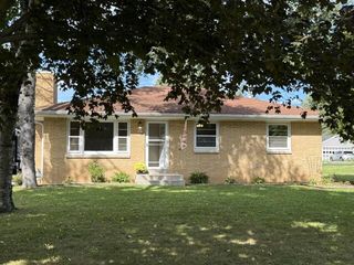 3472 E Ryan ROAD, Oak Creek, WI 53154