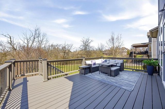 12512 S Gleason Road, Olathe, KS 66061