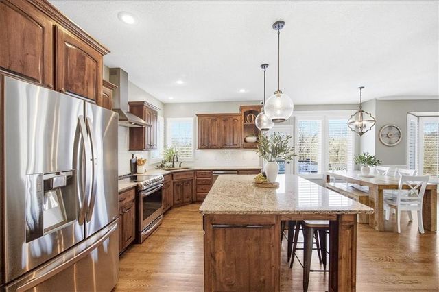 12512 S Gleason Road, Olathe, KS 66061