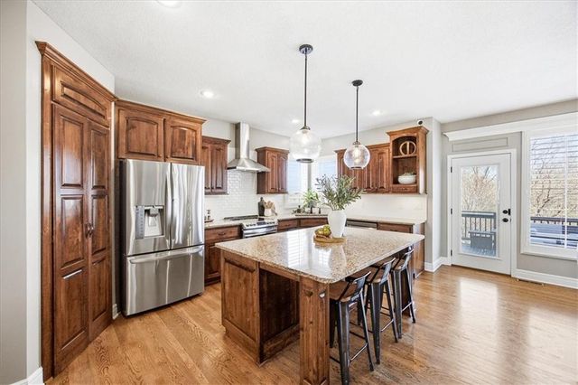 12512 S Gleason Road, Olathe, KS 66061