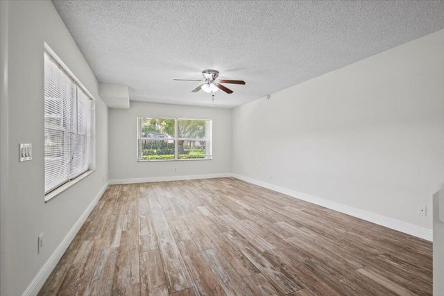 2846 SW Lakemont Place, Palm City, FL 34990