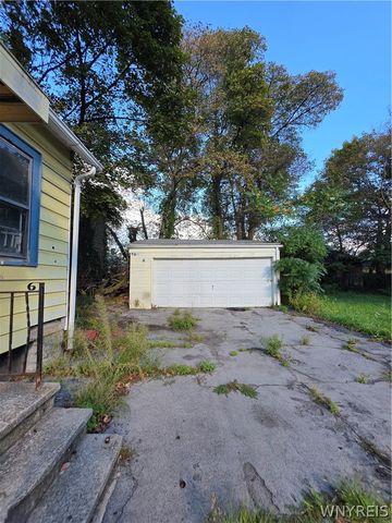 301 Peach Street, Buffalo, NY 14204