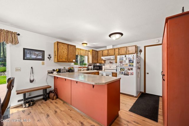 18144 W Hauserview DR, Hauser, ID 83854