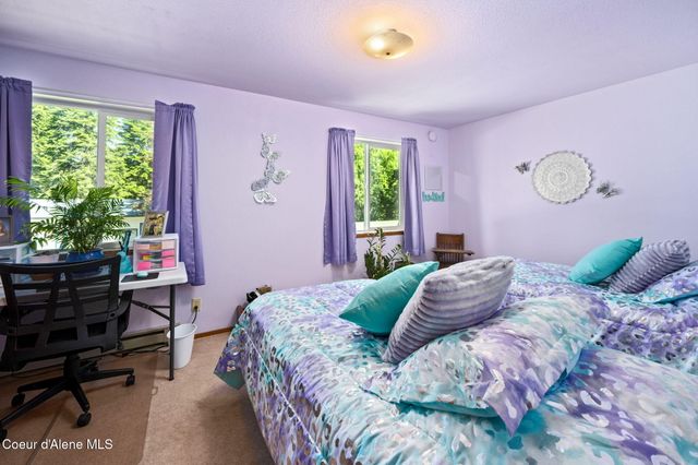 18144 W Hauserview DR, Hauser, ID 83854