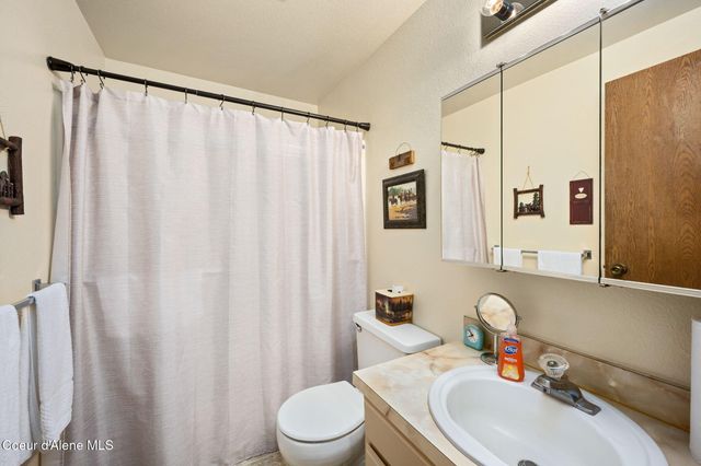 18144 W Hauserview DR, Hauser, ID 83854