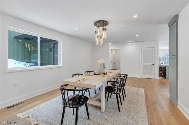 12306 The Bluffs, Strongsville, OH 44136