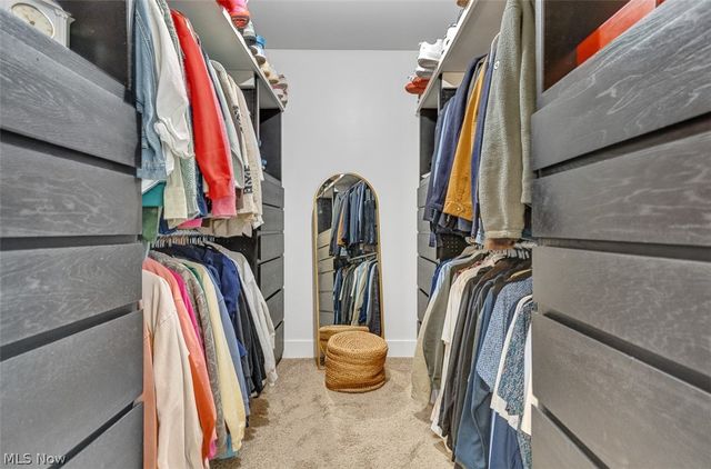 12306 The Bluffs, Strongsville, OH 44136