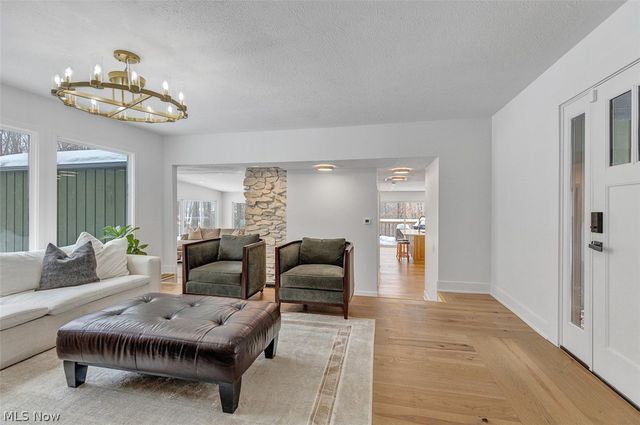 12306 The Bluffs, Strongsville, OH 44136