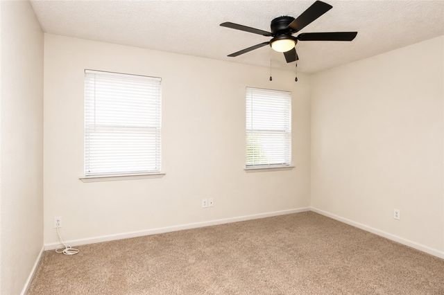 6941 Braesvalley Dr, Corpus Christi, TX 78413