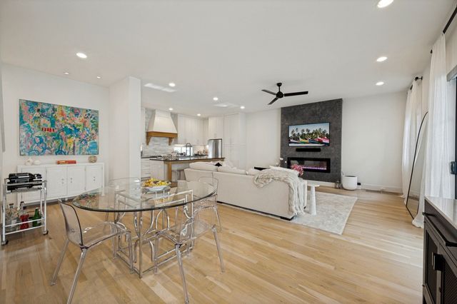 4220 Hawthorne Avenue 103, Dallas, TX 75219