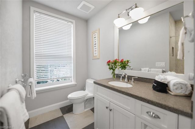 1124 Longifolia CT, Captiva, FL 33924