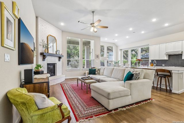 312 PIN CHERRY PASS, San Marcos, TX 78666