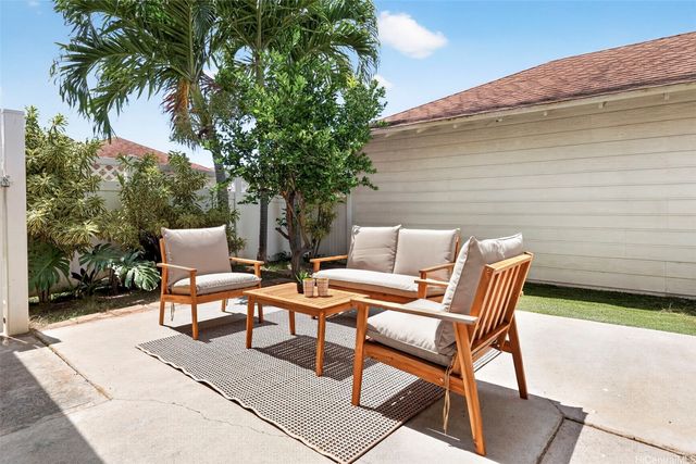 91-1147 Kumuiki Street, Kapolei, HI 96707