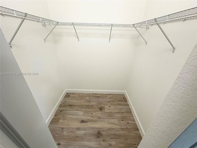 967 NE 211th Street, Miami, FL 33179