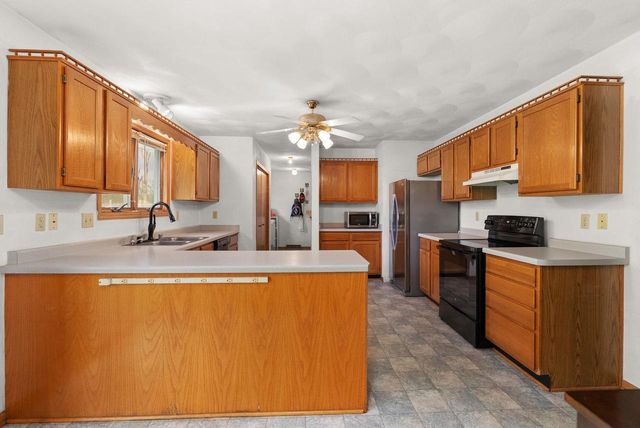 3741 Balmoral Drive, Janesville, WI 53548