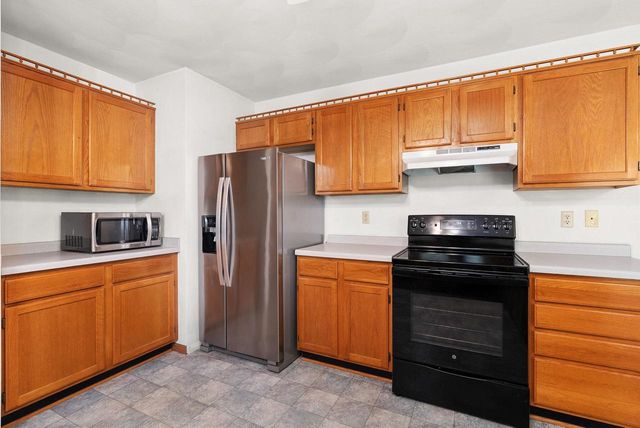 3741 Balmoral Drive, Janesville, WI 53548
