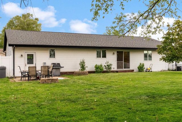 3741 Balmoral Drive, Janesville, WI 53548