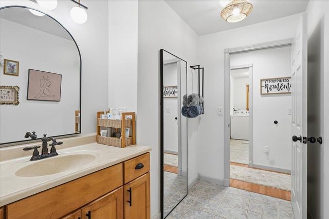 39 Ridgeview Road, Fairfax, VT 05448