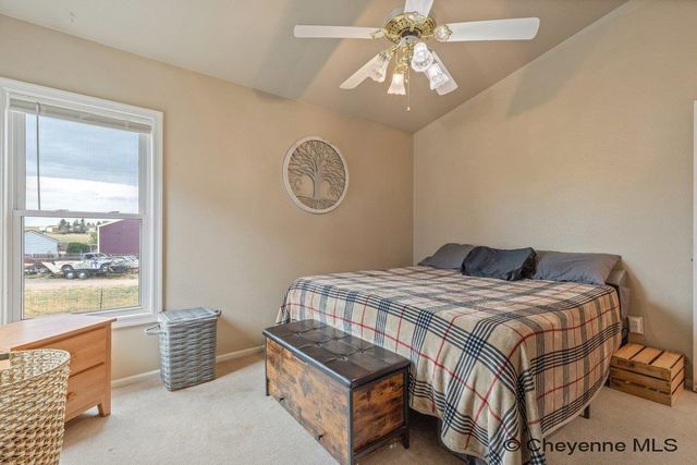 1112 CRESCENT DR, Cheyenne, WY 82007