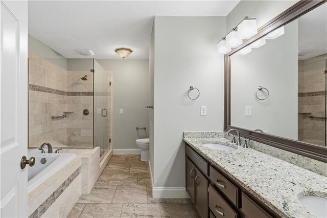 2824 Carriage Rowe, Duluth, GA 30096