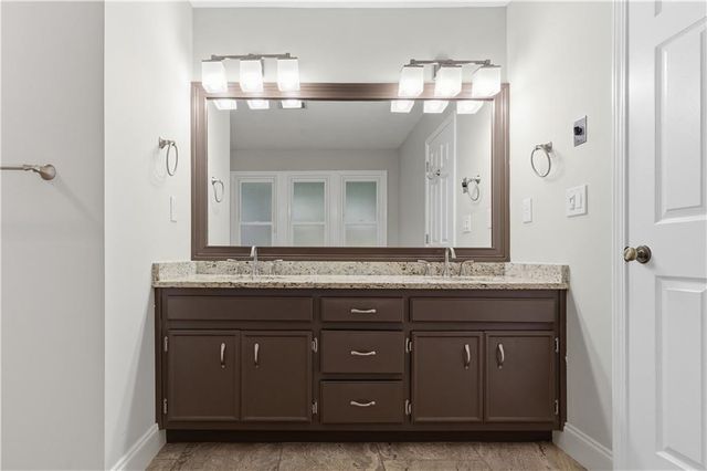 2824 Carriage Rowe, Duluth, GA 30096