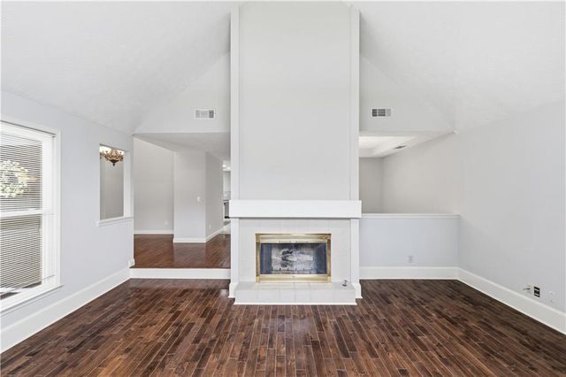 2824 Carriage Rowe, Duluth, GA 30096