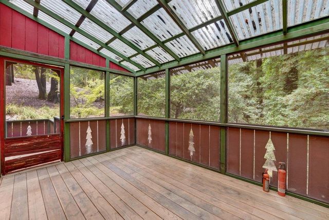 917 Scenic Drive, Felton, CA 95018