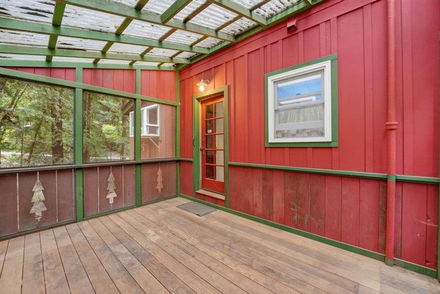 917 Scenic Drive, Felton, CA 95018