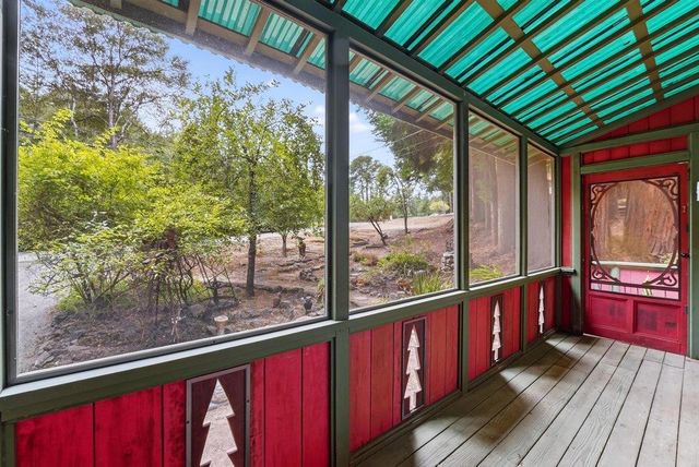 917 Scenic Drive, Felton, CA 95018