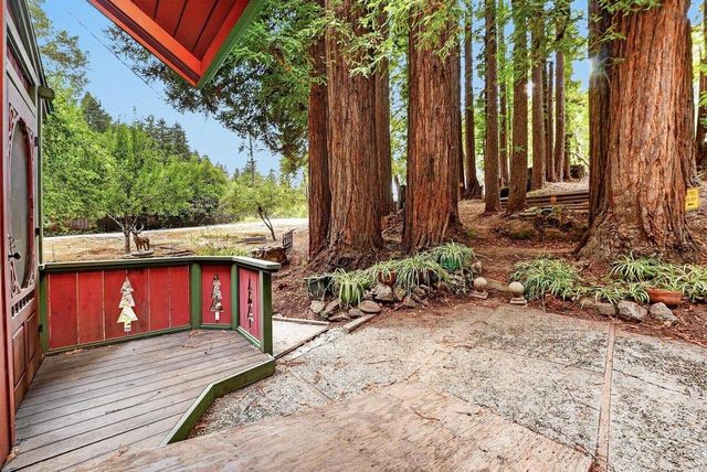 917 Scenic Drive, Felton, CA 95018