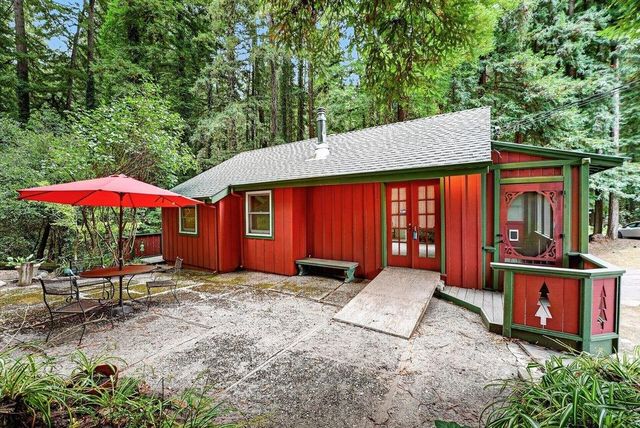 917 Scenic Drive, Felton, CA 95018