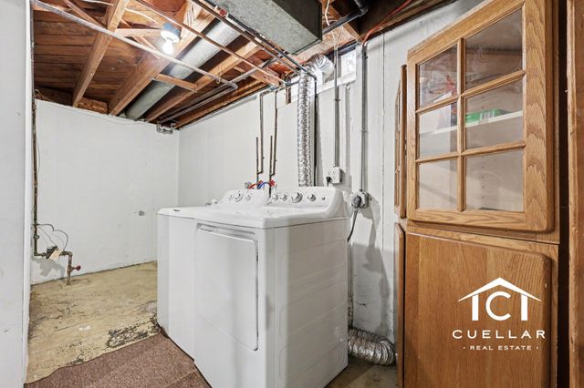 22521 E Schafer Street, Clinton Charter Twp, MI 48035