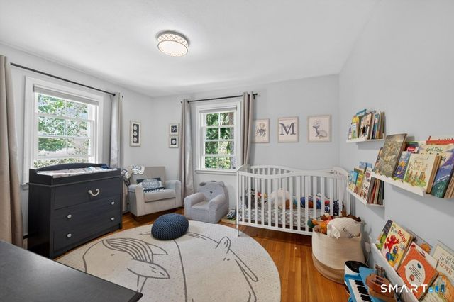 181 Crescent Circle, Cheshire, CT 06410
