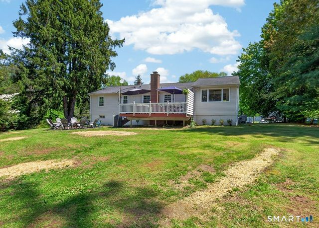 181 Crescent Circle, Cheshire, CT 06410