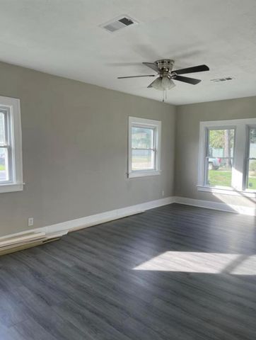 8704 Lanewood Drive, Houston, TX 77016